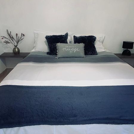Appartement A 2 Mins Du Centre Сарла-ла-Канеда Экстерьер фото